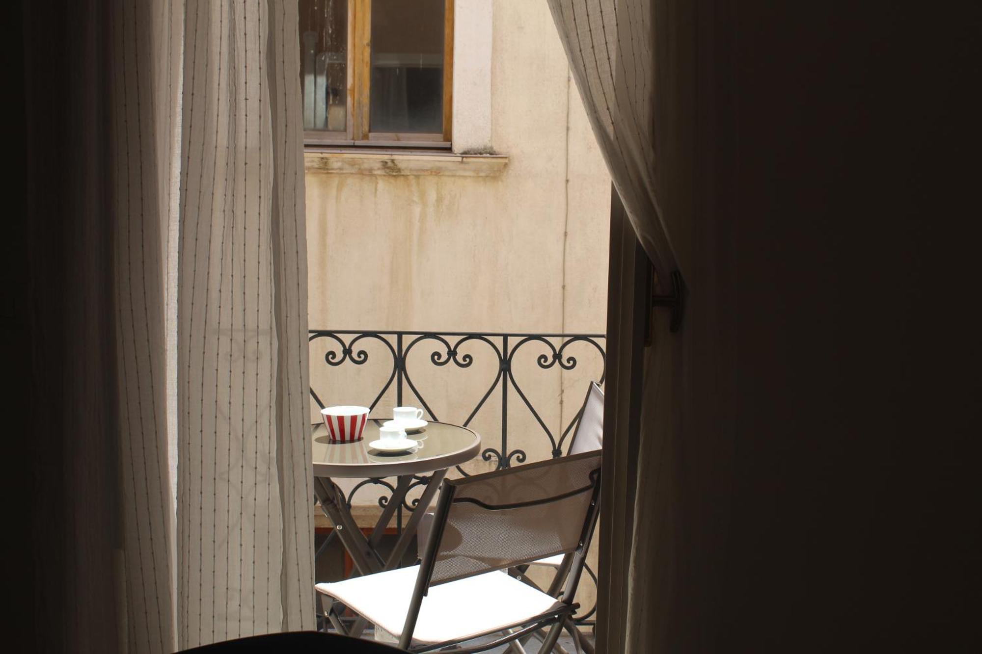 Suite Al Castello 萨萨里 外观 照片